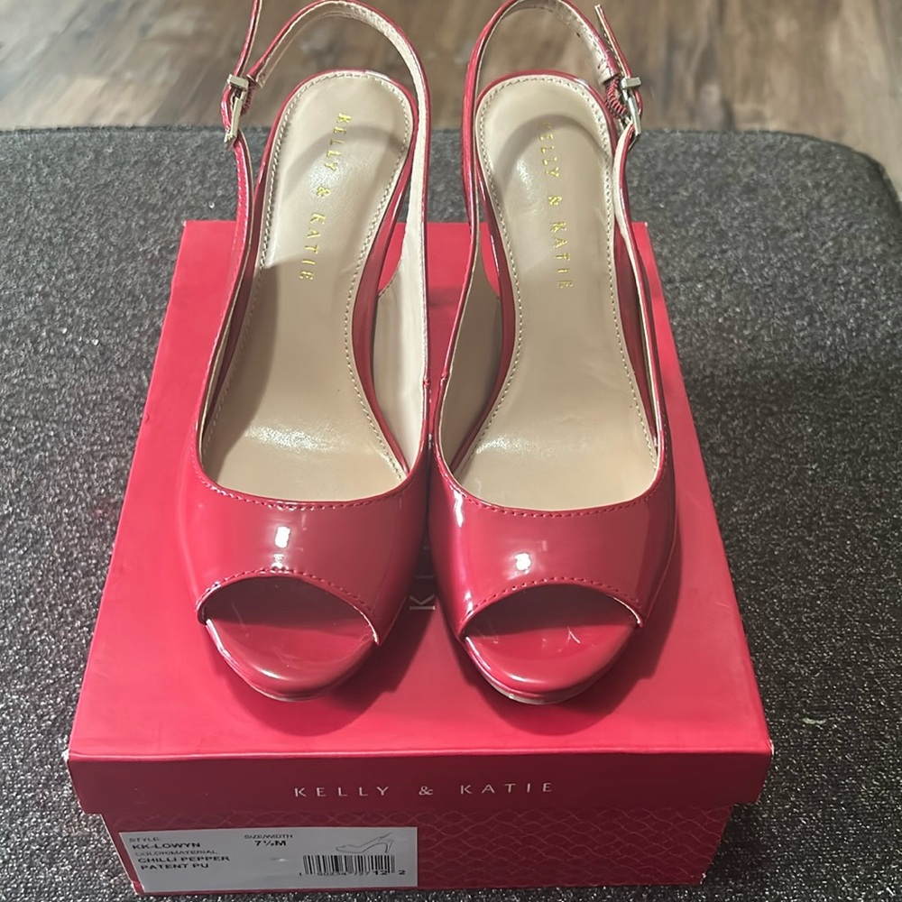 Red Kelly and Katie Slingback size 7.5 heel.
